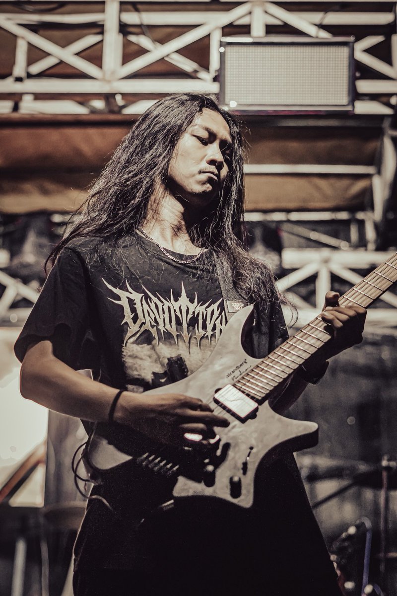 DEMENTED HEART tweet media