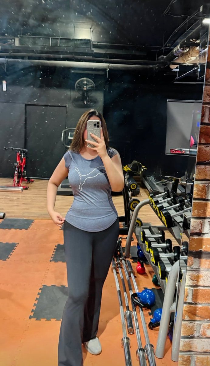 HaniyaQueen8's tweet photo. #getconfidence https://t.co/fjRgtF69Ki