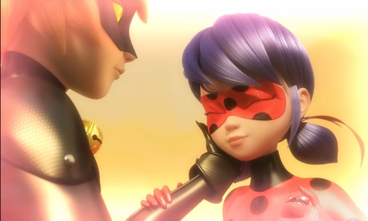 bugchaton's tweet photo. these ladynoir frames are so cute https://t.co/Jaddl6eiAT