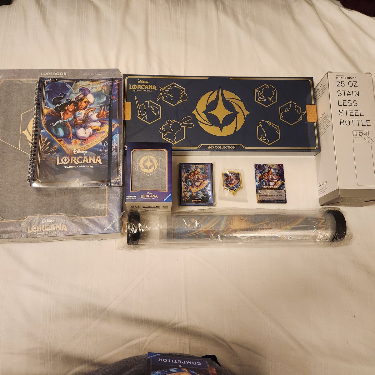 Level9001's tweet image. Thank you Disney Lorcana for all the goodies provided to the #DLCWorlds2025 competitors! Beyond happy with the experience they have given us so far. Can't wait for tomorrow 😁