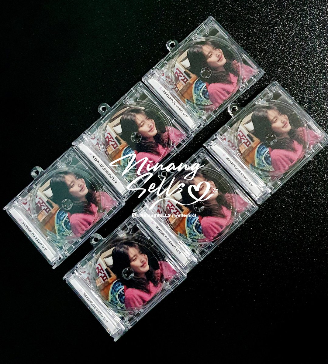 NinangSELLS's tweet photo. 💌 #CustomizedAcrylicCD

Turn your fave artists' album into an SMINI~ these are NFC connected which makes it easier for you to play your fave songs without having to navigate it manually✨️🤗

🏷mini cd unofficial acrylic cd  smini iu lee ji eun wts lfb help rt https://t.co/KkbFO9F7YV