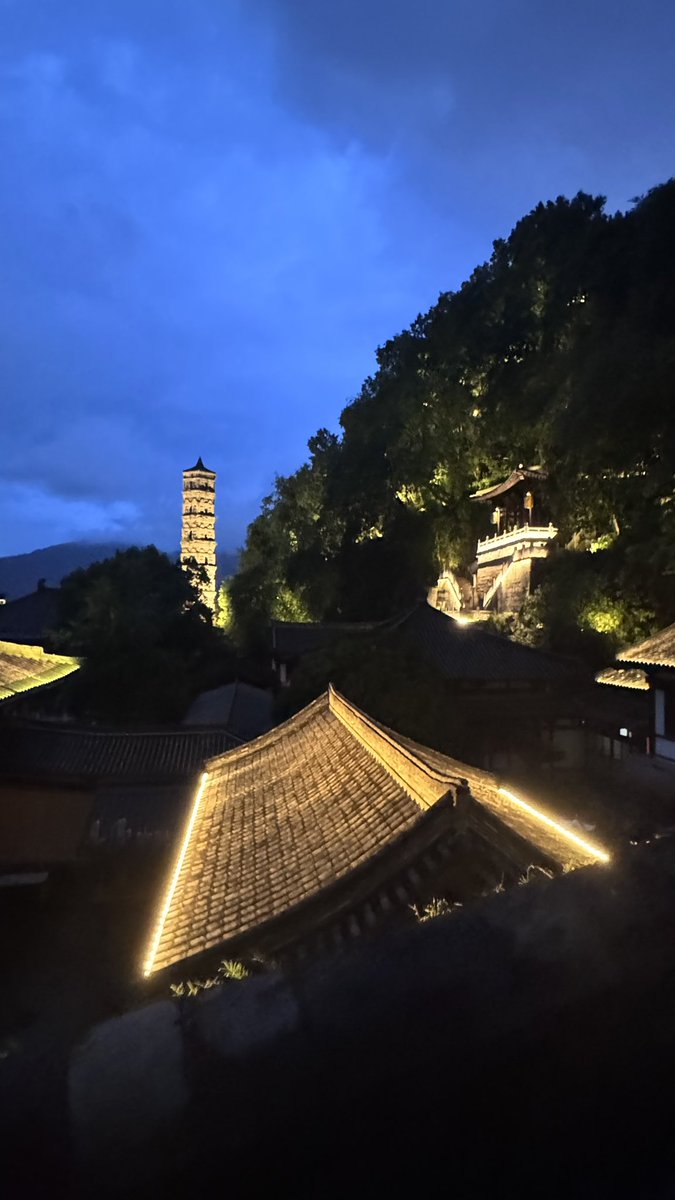 liwangran's tweet photo. mountain sea ancient village,these made the past journey in zhejiang province!tai zhou台州is a place worth traveling,definitely! https://t.co/EGMv6b3NNC