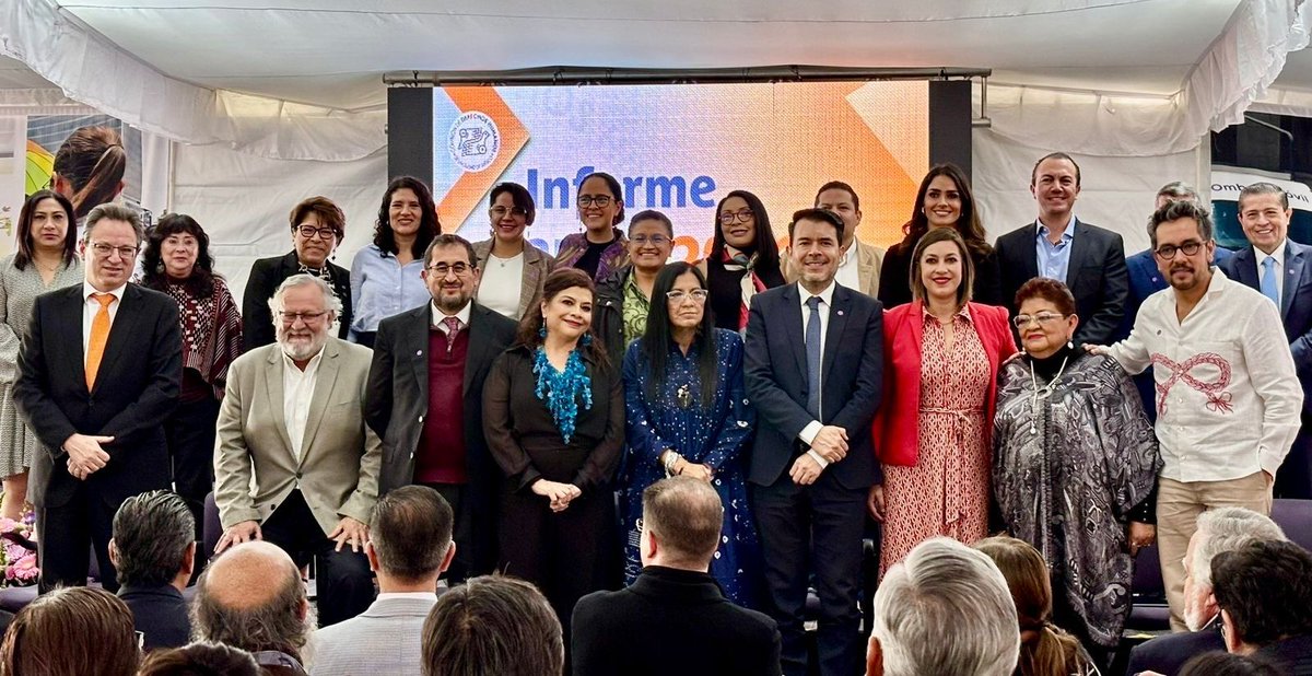 Congreso_CdMex's tweet photo. 🏛️🕊️Reconocen labor de la @CDHCMX.

🔗Más detalles aquí👇🏽
https://t.co/46euqp9sCq https://t.co/LsBKSYMA2F