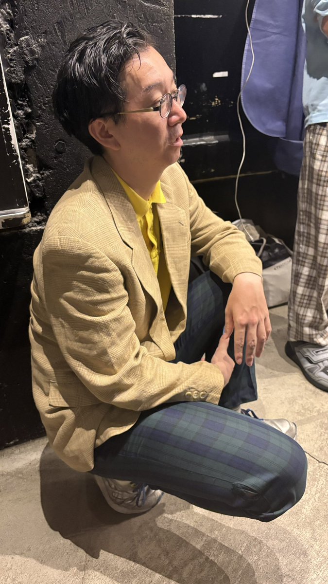 昨日の夏の漫才祭ありがとうございました！井上が漫才しているのを見れて嬉しかったなー！帰りに川瀬とコバタナゆうじと飯いったけど、ゆうじが定食のご飯を特盛りにしていました。23時前におじさんが特盛りのご飯ってなに？