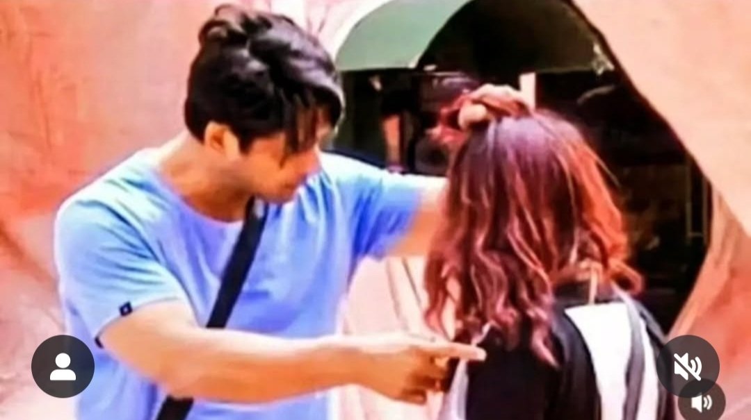Suno mere  pyare 
 #SidNaaz 
We love you and its for Forever 
#SidharthShukla 
#ShehnaazGill 
<a href="/sidharth_shukla/">Sidharth Shukla</a>
<a href="/ishehnaaz_gill/">Shehnaaz Gill</a>
#SidharthShuklaLivesOn 
#SidharthShuklaForever 
#SidNaazForever