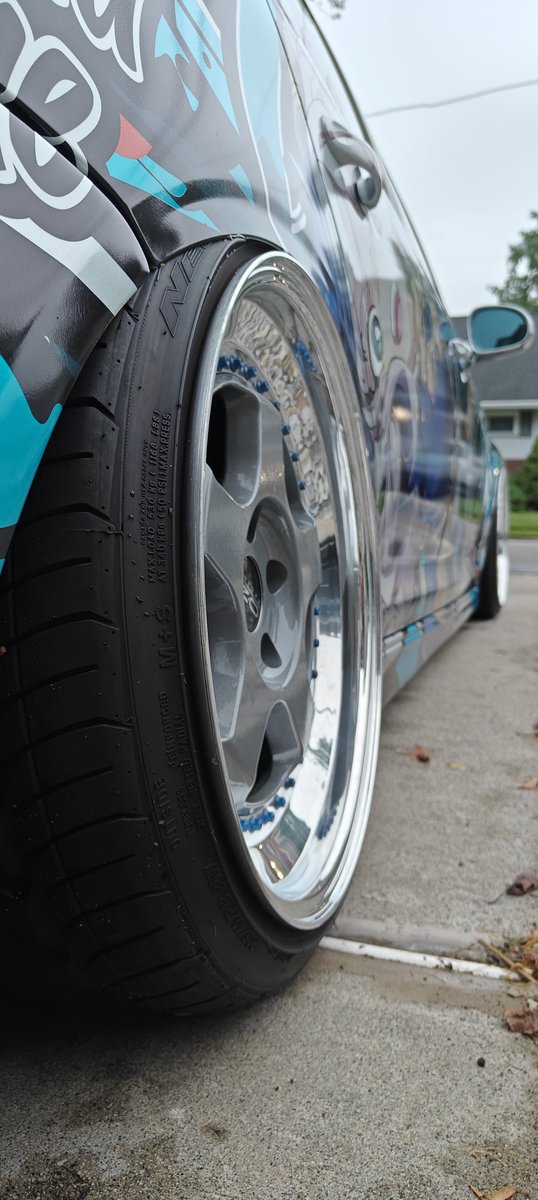 I hate polishing. So. Much.

#Pavolia_Reine #Reinessance #KAWAIIFITMENT