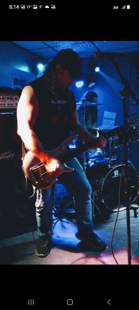 del rowdy AF tweet media