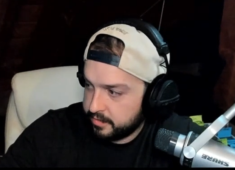 <a href="/BrineHairz/">BrineDubz</a> has pushith the buttonith! 

twitch.tv/boyhairz

<a href="/MighmaMob/">Mighma Mob</a> <a href="/CrazeCrew_/">Craze Crew</a>