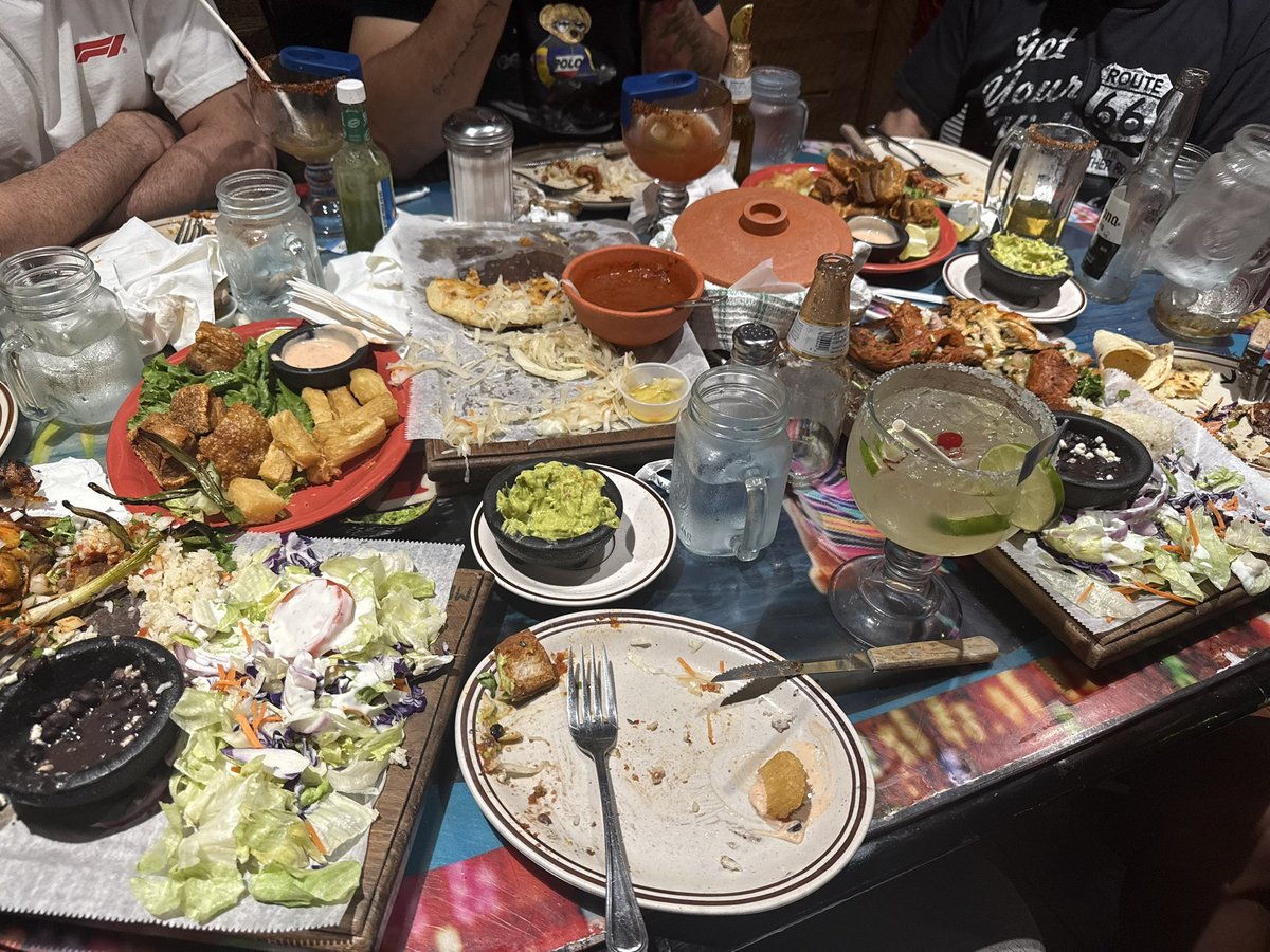 timothyasmth's tweet image. Guatemalan food is so good