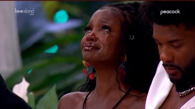 Watch 𝖇𝖆𝖇𝖞𝖙𝖗𝖆𝖉𝖊's leaked NSFW photo on TwXstars