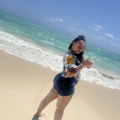 velsmom's tweet photo. #NewProfilePic https://t.co/33SJBcDl4J
