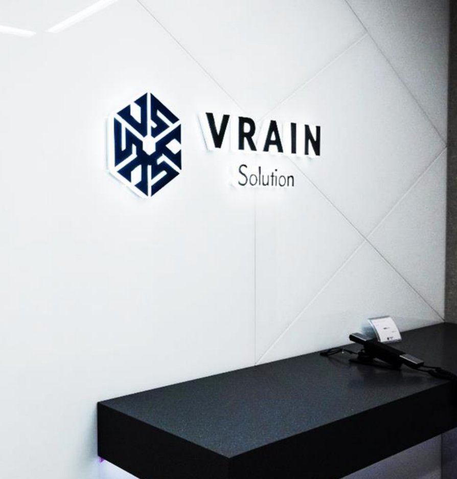 yetundiscovered's tweet image. 🇯🇵 Japanese company providing AI solutions for the manufacturing industry, valued at $200M, trading at 68x P/E, 45x EV/EBITDA, 84% revenue CAGR and 214% EPS over 3 years (!), net cash.
VRAIN Solution, Inc. $135A.JP $135A