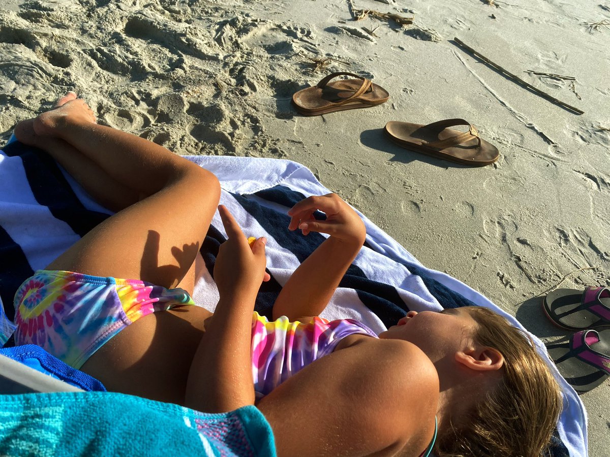 D_Frezza's tweet image. Daddy daughter surf session