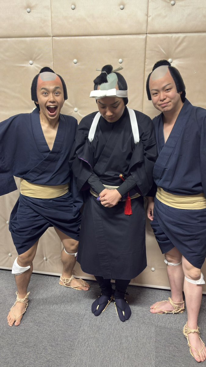 utaroku23's tweet image. #寺子屋
#第二十期歌舞伎俳優研修生
#尾上音蔵
#坂東やゑ六
#市川右田六
#捕手 #蹲踞
#片岡市也
#市川九一朗
#中村翫央
#市川左次郎
#中村隼之助
#中村又康
#中村獅三郎
#歌舞伎