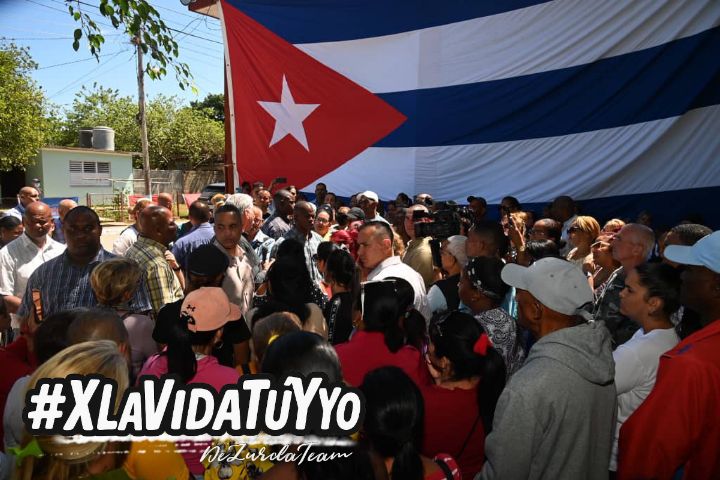 Mara Rodríguez (@7mararodriguez) on Twitter photo #XLaVidaTúYYo daríamos la voz por Cuba, siempre soberana y feliz.
¡La Patria es de todos!
<a href="/DeZurdaTeam_/">DeZurdaTeam 📳</a>
<a href="/IzquierdaPinera/">🇨🇺IzquierdaPinera❤️</a> #XLaVidaTúYYo daríamos la voz por Cuba, siempre soberana y feliz.
¡La Patria es de todos!
<a href="/DeZurdaTeam_/">DeZurdaTeam 📳</a>
<a href="/IzquierdaPinera/">🇨🇺IzquierdaPinera❤️</a>