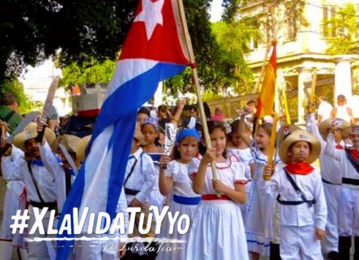 Mara Rodríguez (@7mararodriguez) on Twitter photo #XLaVidaTúYYo protegería cada sonrisa infantil, porque en sus ojos está el futuro de nuestra Revolución.
<a href="/DeZurdaTeam_/">DeZurdaTeam 📳</a>
<a href="/IzquierdaPinera/">🇨🇺IzquierdaPinera❤️</a> #XLaVidaTúYYo protegería cada sonrisa infantil, porque en sus ojos está el futuro de nuestra Revolución.
<a href="/DeZurdaTeam_/">DeZurdaTeam 📳</a>
<a href="/IzquierdaPinera/">🇨🇺IzquierdaPinera❤️</a>