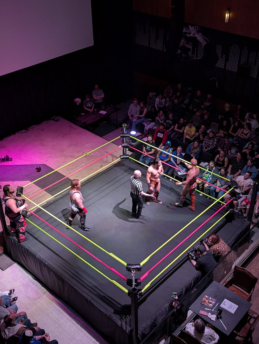 BeratGoraniKS's tweet image. The Tag champs are always watching as the Short kings start off the night vs Sinner and Saint @TheSheikAkbar @LoveWrestlingCA @MarzSpecialist @TheThickness7 @proTWilliams @thejudasicarus