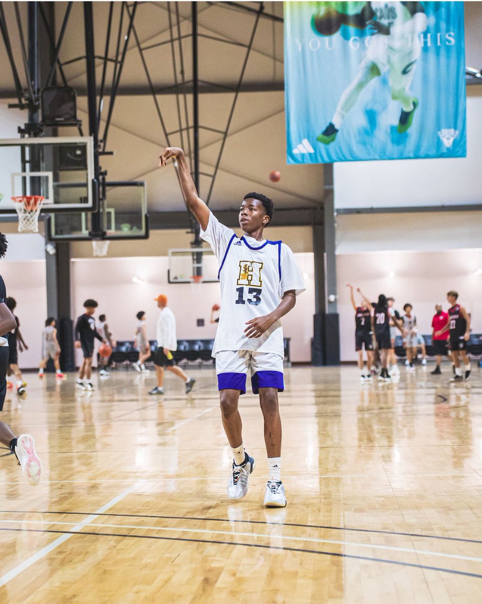 Isaiah1_Wright's tweet photo. Coaches, please join me at 3ssb nationals July 9th- July 13th. Rock hill sports &amp; events center!!! @coachmealer @Lynch5_ @CoastalMBB @SCStateMBB @HCEmartinSCSU https://t.co/5FIpTusooX