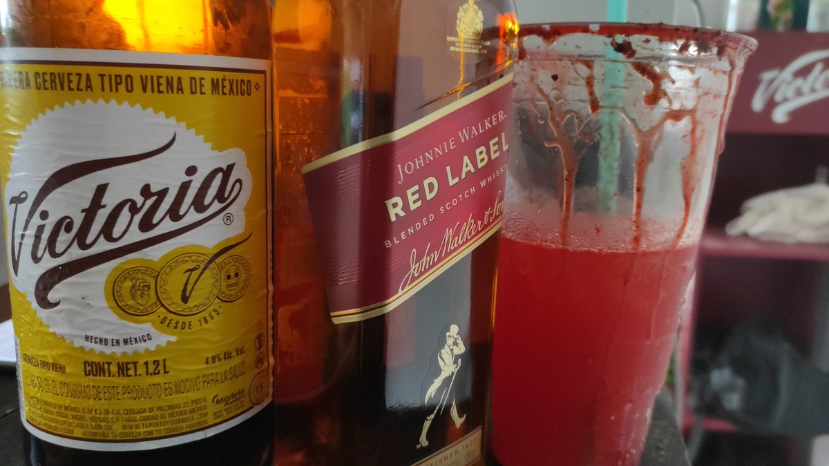 Iniciamos la noche 🤝💯🎵🍺🎼🍻🥳😈🔥🍍😉👍😎🍑