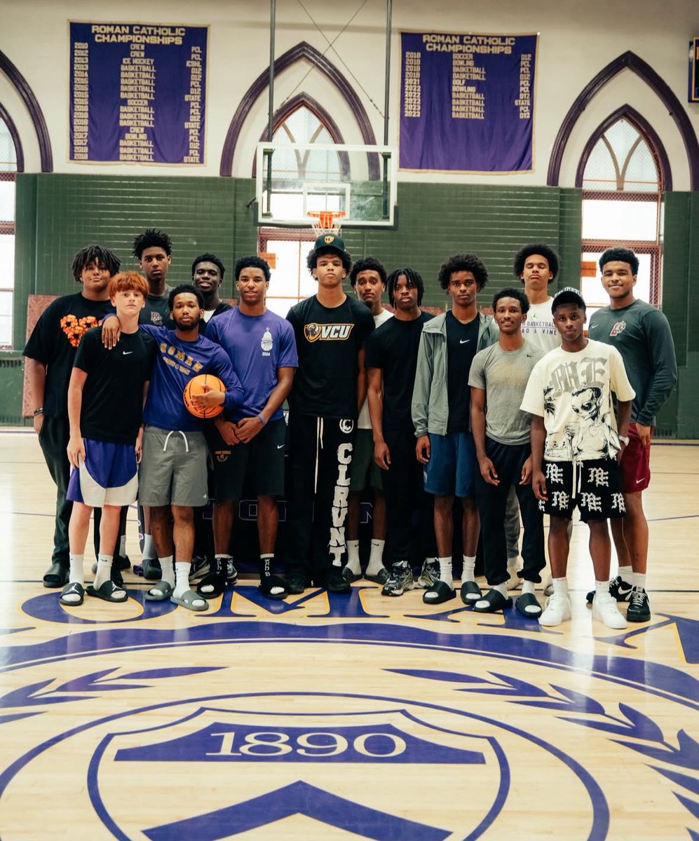 Rich Flanagan (@richflanagan33) on Twitter photo ICYMI 2026 F Sammy Jackson (<a href="/Sjacks30/">Sammy jackson</a>) committed to <a href="/VCU_Hoops/">VCU Basketball</a>. The 6-7 <a href="/RomanBasketball/">Roman Bball</a> wing avg. 13.4 ppg, 4.9 rpg, 3.2 apg & 1.2 spg, made 51 👌s in leading <a href="/RomanAthletics/">Roman Catholic Athletics</a> to the <a href="/PCLAthletics/">Philadelphia Catholic League</a> & PIAA Class 6A title game. Son of former <a href="/sixers/">Philadelphia 76ers</a> & <a href="/TUMBBHoops/">Temple Men's Basketball</a> standout <a href="/Jacko2544/">Marc Jackson</a> ICYMI 2026 F Sammy Jackson (<a href="/Sjacks30/">Sammy jackson</a>) committed to <a href="/VCU_Hoops/">VCU Basketball</a>. The 6-7 <a href="/RomanBasketball/">Roman Bball</a> wing avg. 13.4 ppg, 4.9 rpg, 3.2 apg & 1.2 spg, made 51 👌s in leading <a href="/RomanAthletics/">Roman Catholic Athletics</a> to the <a href="/PCLAthletics/">Philadelphia Catholic League</a> & PIAA Class 6A title game. Son of former <a href="/sixers/">Philadelphia 76ers</a> & <a href="/TUMBBHoops/">Temple Men's Basketball</a> standout <a href="/Jacko2544/">Marc Jackson</a>