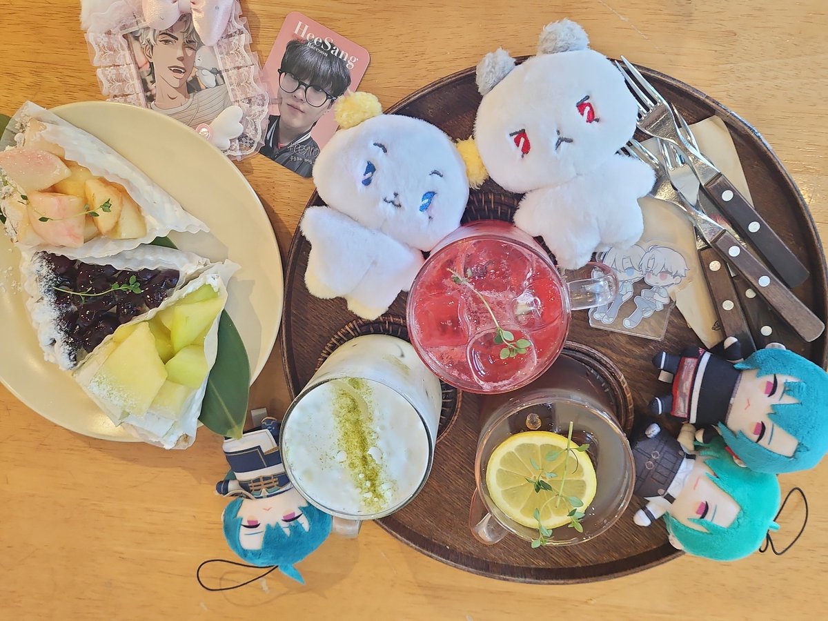 mi98__0's tweet image. 여행을 다녀왔어요(〃ω〃)