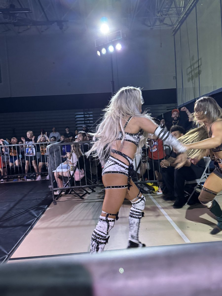 ClutchKidd (@clutchkiddap) on Twitter photo Women’s title match! <a href="/jacyjaynewwe/">Jacy Jayne</a> defeats <a href="/theahail_wwe/">Thea Hail</a> even with interference from The Glamour <a href="/BlakeMonroeWWE/">Blake Monroe ♡</a> !
#nxtfortpierce Women’s title match! <a href="/jacyjaynewwe/">Jacy Jayne</a> defeats <a href="/theahail_wwe/">Thea Hail</a> even with interference from The Glamour <a href="/BlakeMonroeWWE/">Blake Monroe ♡</a> !
#nxtfortpierce