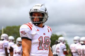 McEvanm76's tweet image. A big thanks to @kalilmurphy to give me my first offer to play at the next level at Atlantis University! Extremely grateful for everything that comes my way! #AGTG
@CoachZackGoodFB @coachdwolves @SVwolvesFB