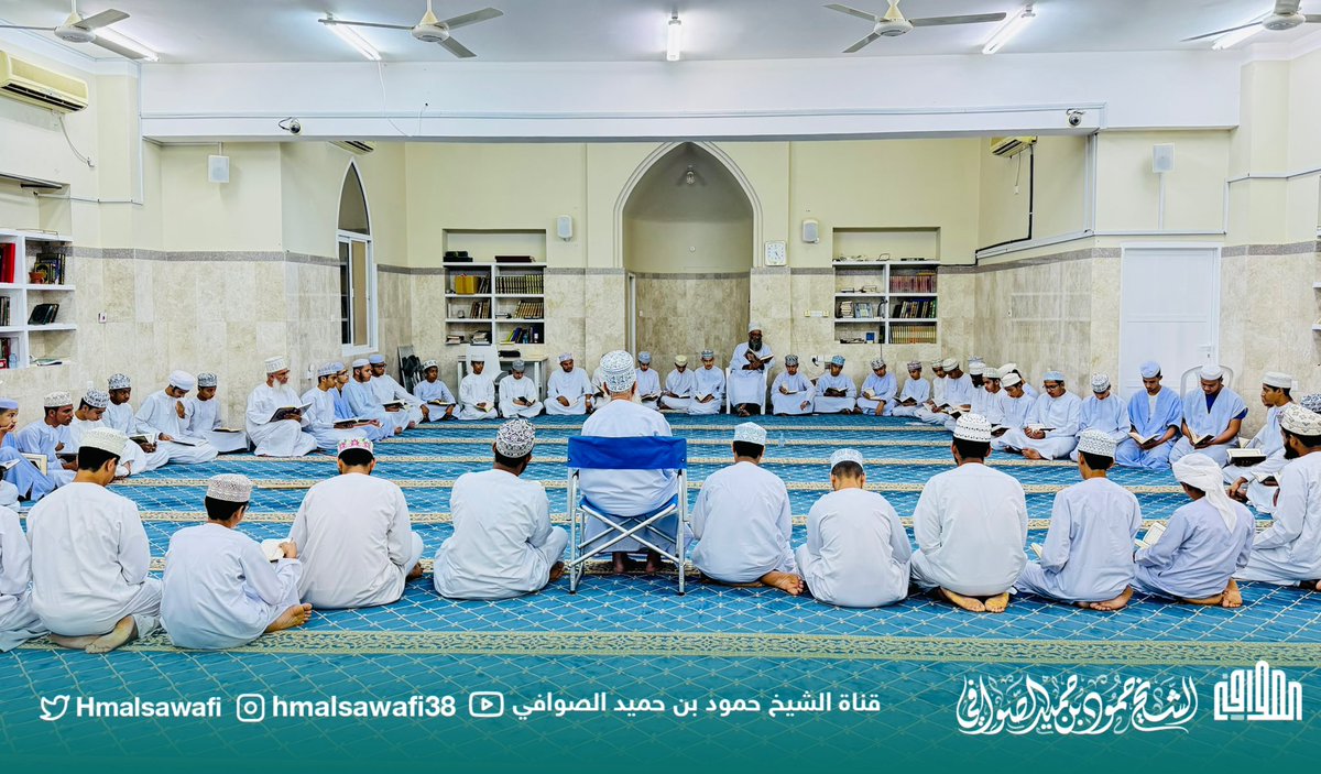 بحمد الله وتوفيقه انطلقت برامج المركز الصيفي
لـ #شيخنا_الصوافي متعه الله بالصحة والعافية والعمر المديد، ونسأل الله أن يكلل جهوده بالتوفيق والبركة والتسديد

صيف عام  ١٤٤٧هـ
السبت ٢ | المحرم | ١٤٤٧هـ