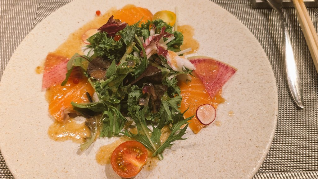 昨日はスゴい虎たちと
おいしい食事を食べました！
目の前で繰り広げられる
令和の番組を特等席で…
ありがとうございました！