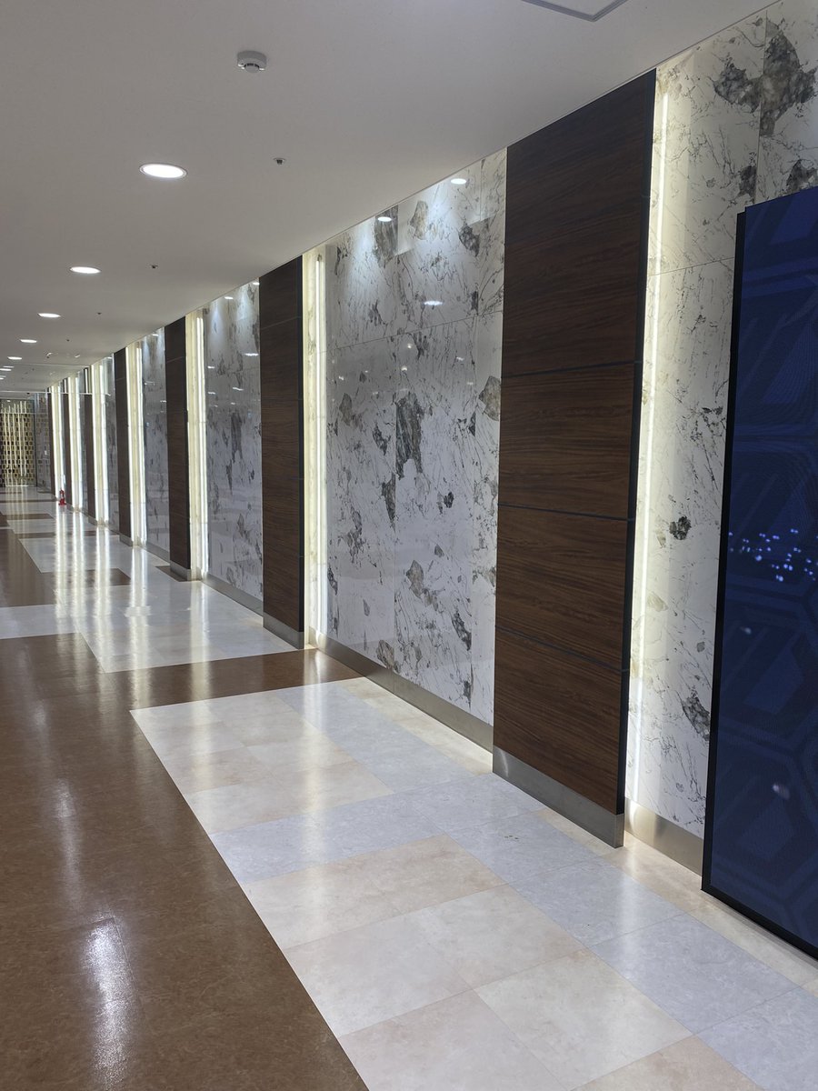 おれが柏の狂える棒凶星だ！！

本日は午前中12:30まで LIVE！
12:30〜店内出たところで、ステッカー、写真対応致します（写真2枚目）

◾️マルハンメガシティ柏店
PR