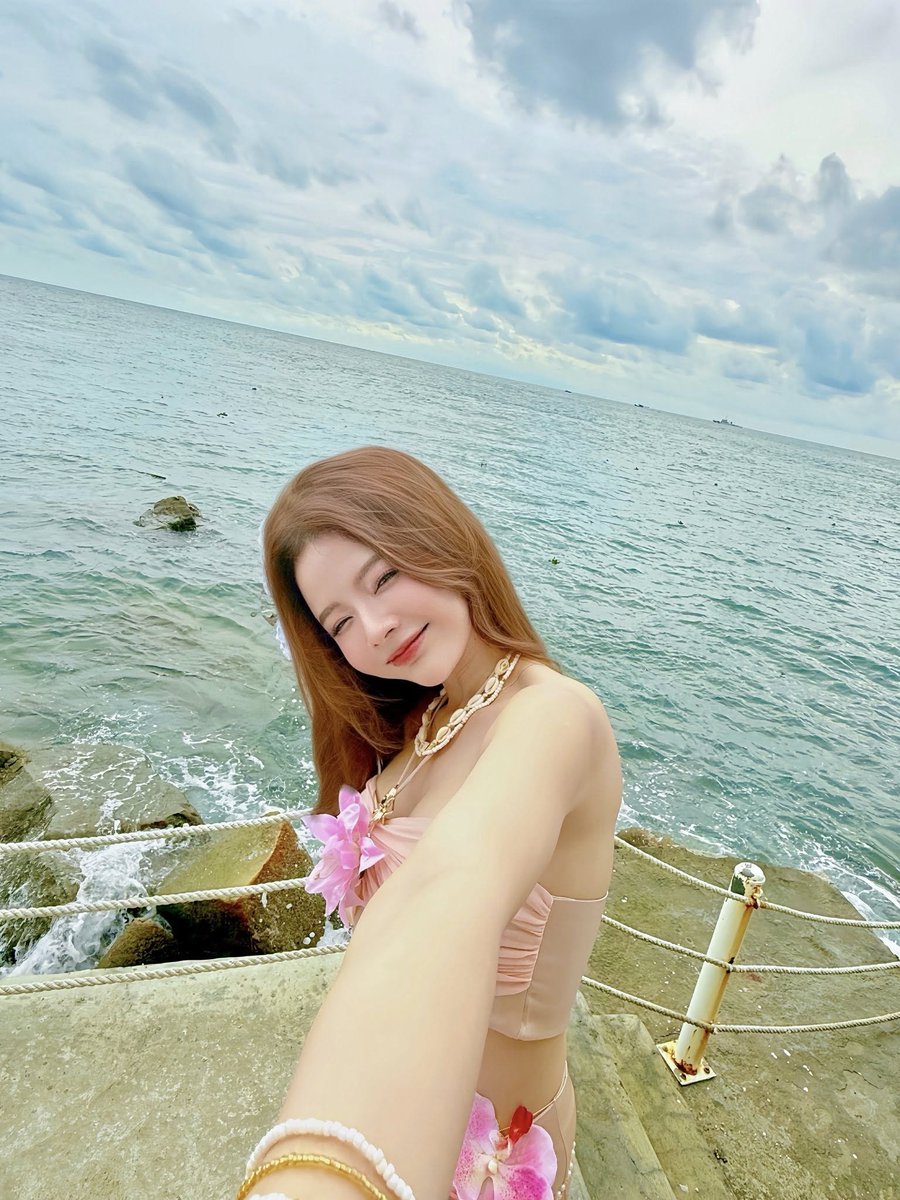 Biển đẹp anh nhỉ