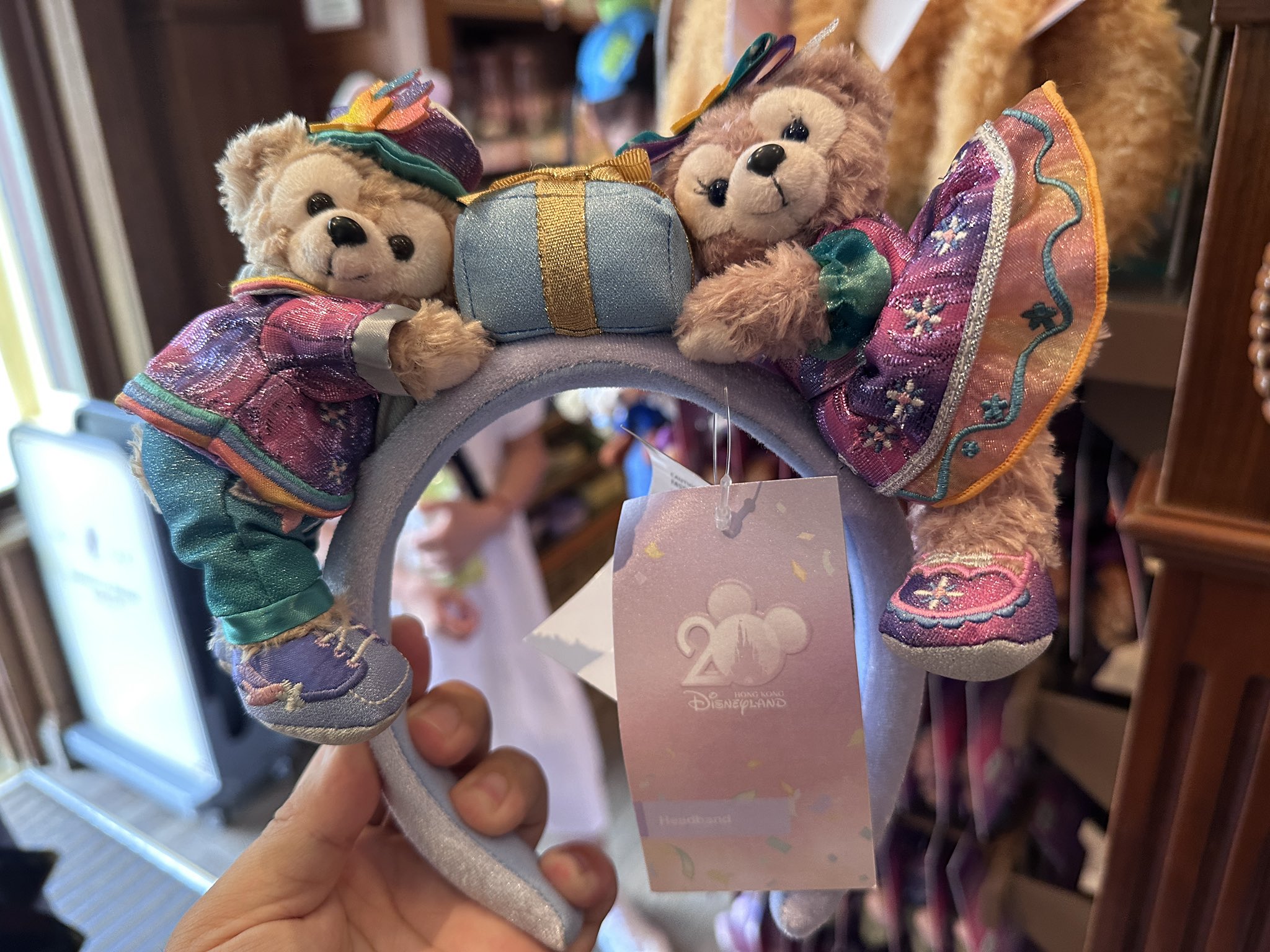 新品未使用 香港ディズニー 20周年 カチューシャ ダッフィー シェリーメイ 香港ディズニー 開園20周年限定 ダッフィーシェリーメイ