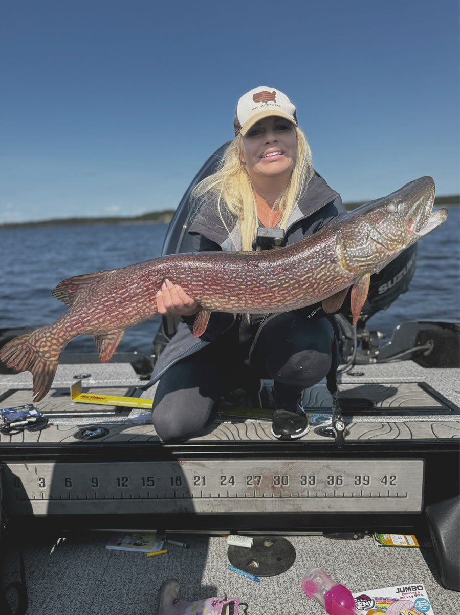 My giant Camp Lake St. Joseph pike that was over 43”! Such an amazing fishery. @dsgfish #dsgfish <a href="/DSGOuterwear/">DSG Outerwear</a>