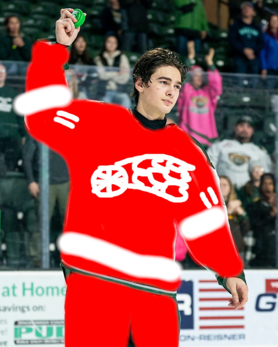 xyz - Everett Silvertips (@whlsilvertips) on Twitter photo graphic designer on summer vacation but here's a look at Carter Bear in a <a href="/DetroitRedWings/">Detroit Red Wings</a> jersey graphic designer on summer vacation but here's a look at Carter Bear in a <a href="/DetroitRedWings/">Detroit Red Wings</a> jersey
