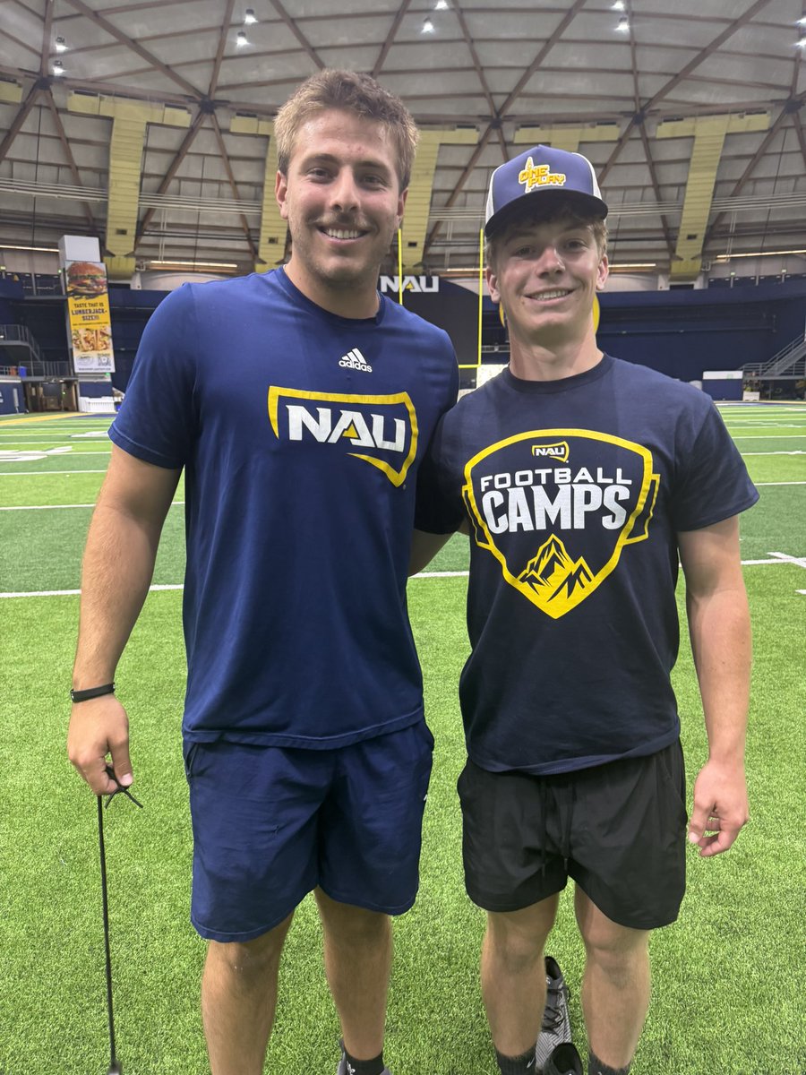 SebastianMiles0's tweet image. I won the Punt Comp with back to back 60yd punts at the @NAU_Football Specialist Camp. Thank you to @CoachRobNAU and @realbenyd for taking the time to talk to me and running a great camp! #oneplay
@ThomasLee919 @ThePuntFactory @Chris_Sailer @GP_Recruiting @LeeTwitbeck…