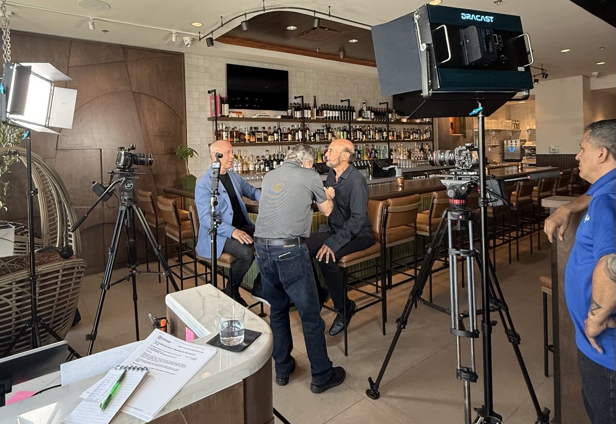 EdMBernstein's tweet image. This Sunday on The Ed Bernstein Show, we’re joined by acclaimed restaurateur Michael Morton, who just opened his first off-Strip venture — Nudo Italiano, a family-owned neighborhood restaurant in the heart of Southern Highlands. Created with his wife Jenna Morton and led by Chef…