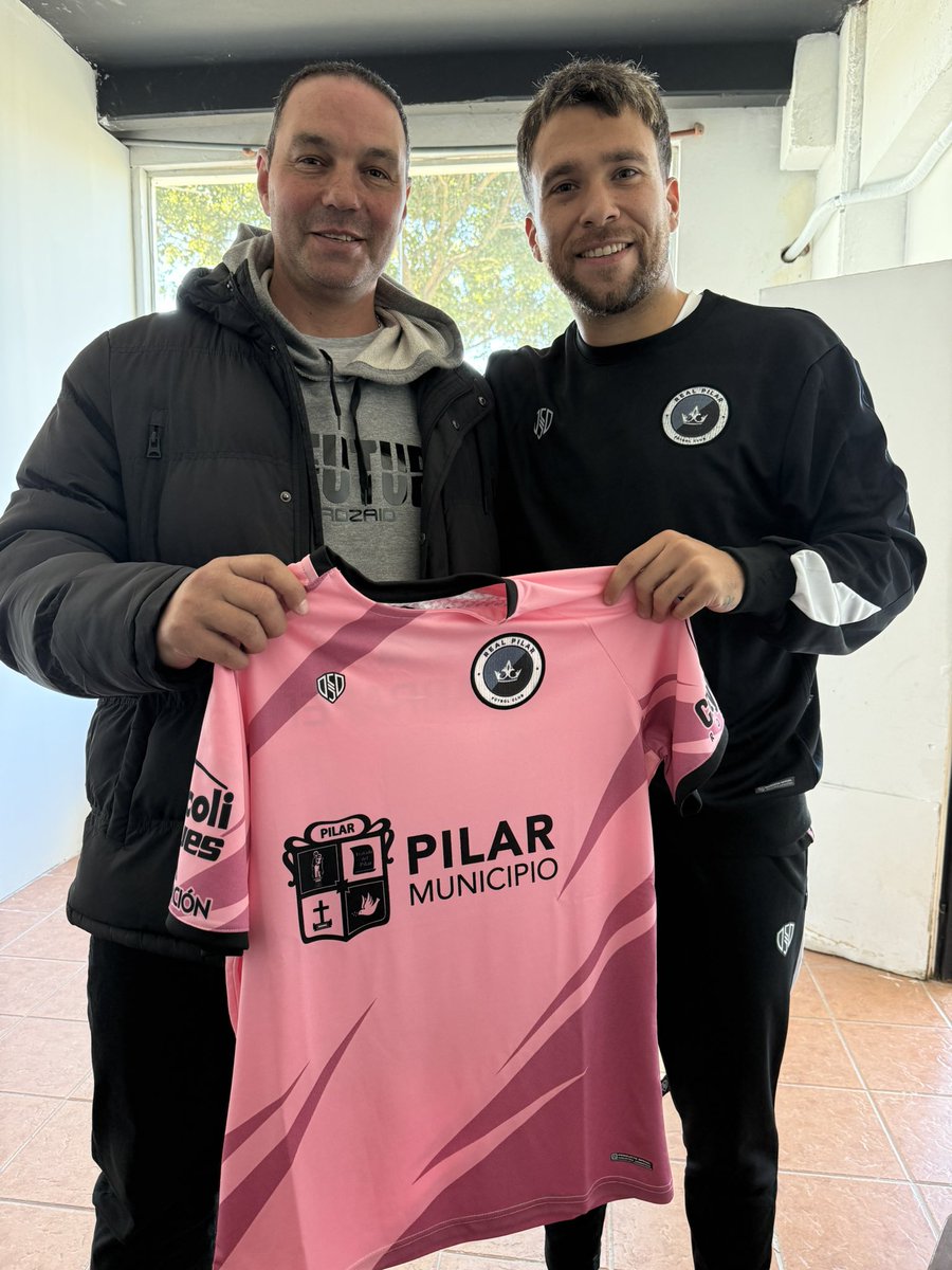 Vamooooos <a href="/JoacoOchoaGi10/">Joaquin Ochoa Gimenez</a> 🤜🏻🤛🏻
📄🖊️⚽️😎