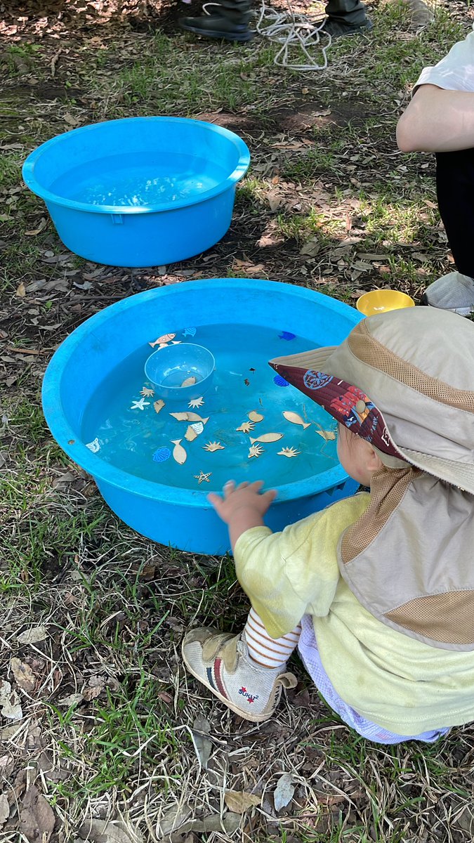 chikushakyou's tweet photo. 大貫谷公園でプレイパークやってます。
木陰で魚すくい。
楽しいですよ〜。　　　　　(b) https://t.co/nnxr9ijzIm