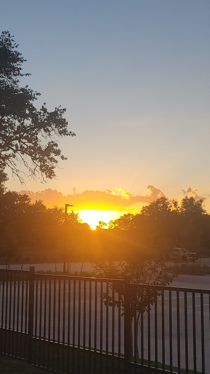 DavidAlfWx's tweet image. Good Night #wxtwitter #atxg