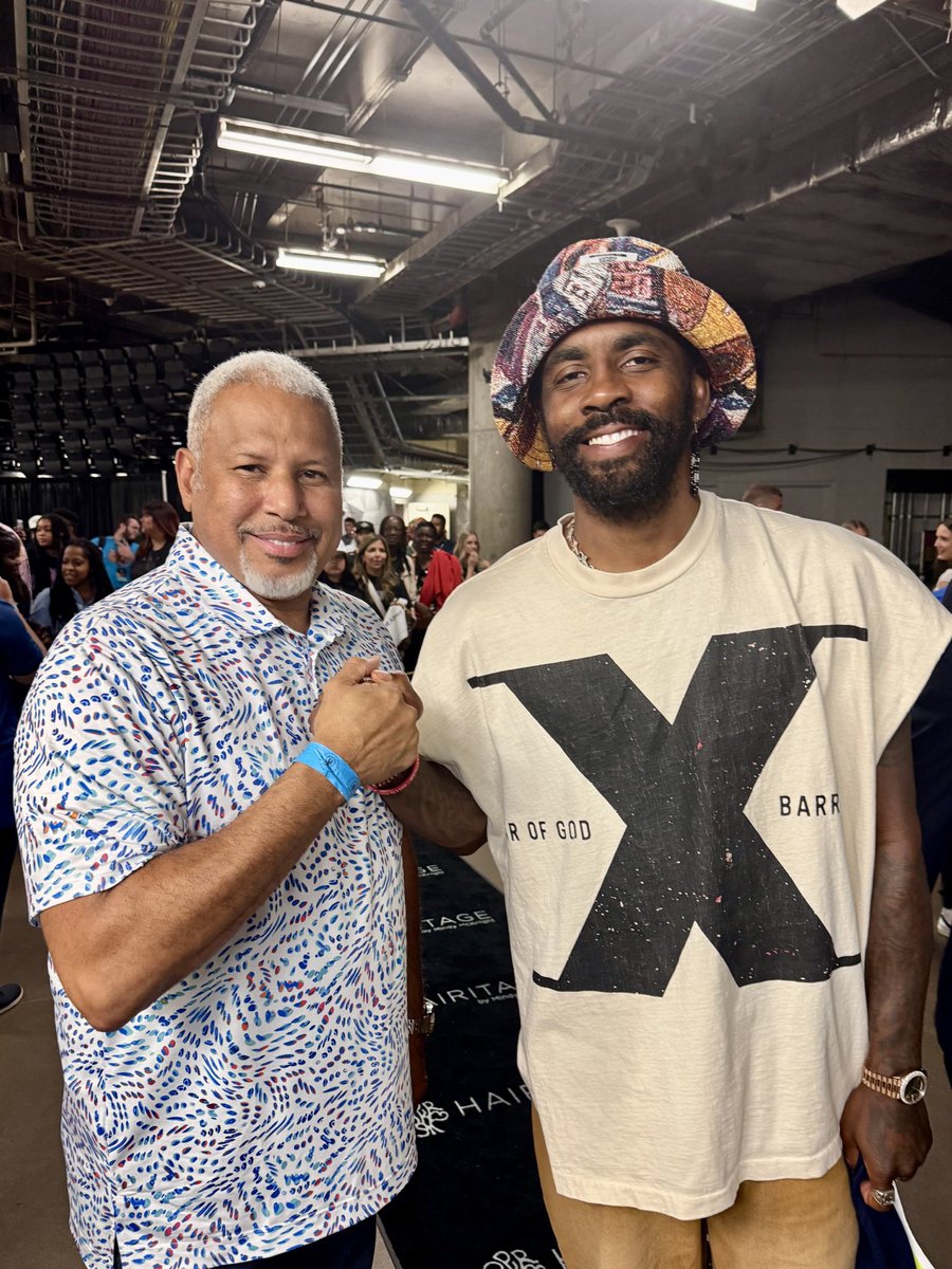 ChiefComeauxDPD's tweet image. Starting the weekend rooting for the @DallasWings with the newest @dallasmavs and No. 1 NBA draft pick @Cooper_Flagg! Great to see @mcuban, @olmaxpros8 and @KyrieIrving too! Big things coming for the best in Dallas!