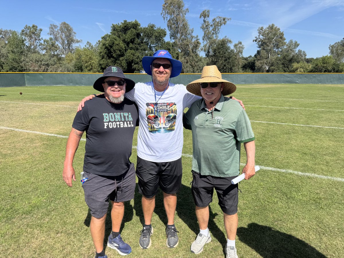 Two coaching legends right here: Bo Beatty and Steve Bogan! Bo and I were teammates at APU a lifetime ago. He was coaching at APU doing big things! 

Steve has been a legacy coach in Southern California, at South Hills, Maranatha, and now at Bonita.