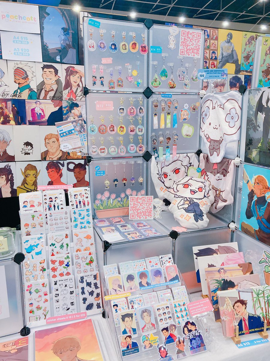 peachcott's tweet image. UAYYYY YAYYY HI PERTHNOVA!!! table #144 :3 come say hi!!