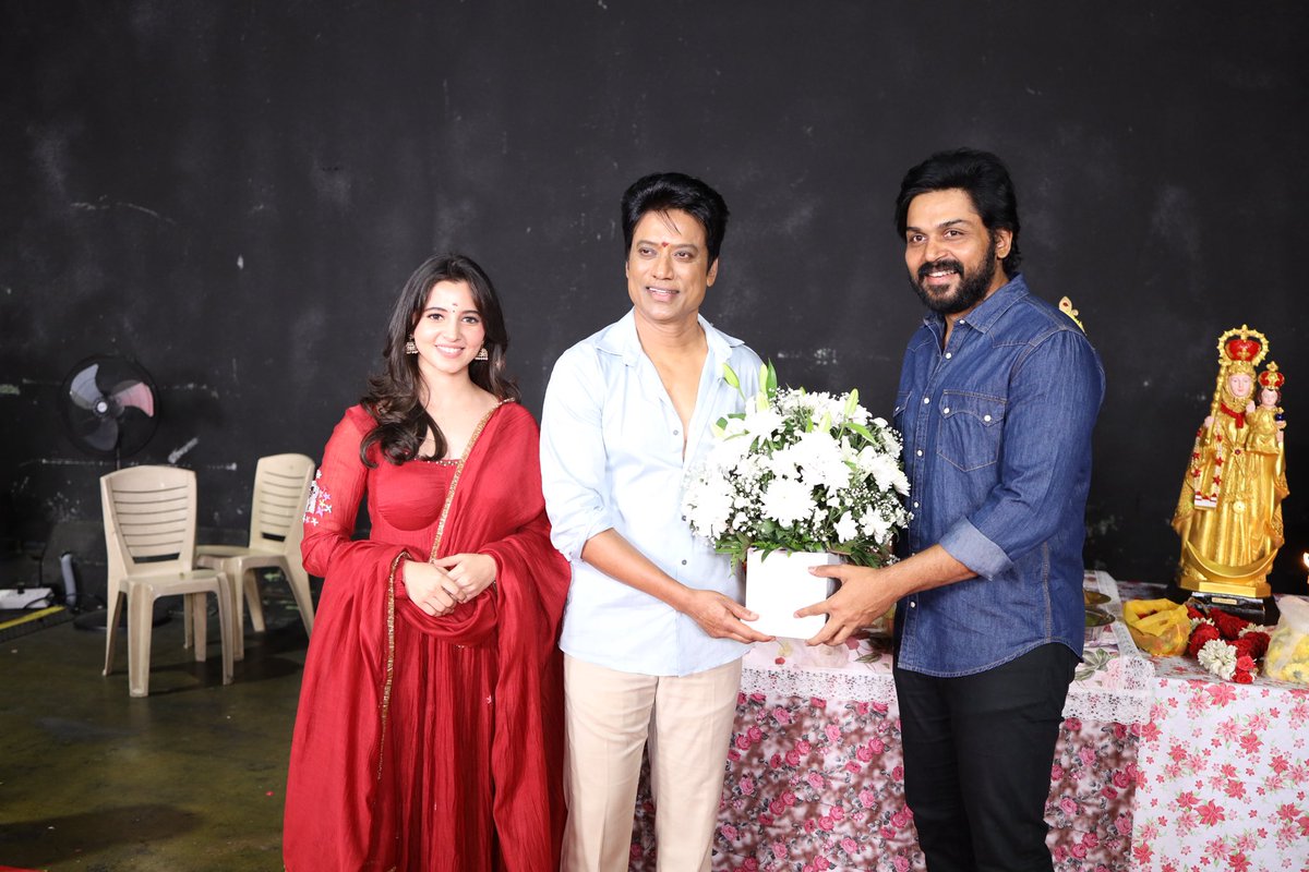 KFC_Telugu's tweet image. • Mr.Versatile @Karthi_Offl Anna congratulated our #Sardar2 villain @iam_SJSuryah on his directorial film #Killer 🔥
#Karthi #MrVersatileKarthi @MKB_SANTHOSH23 @RKannanKFC #Karthifans