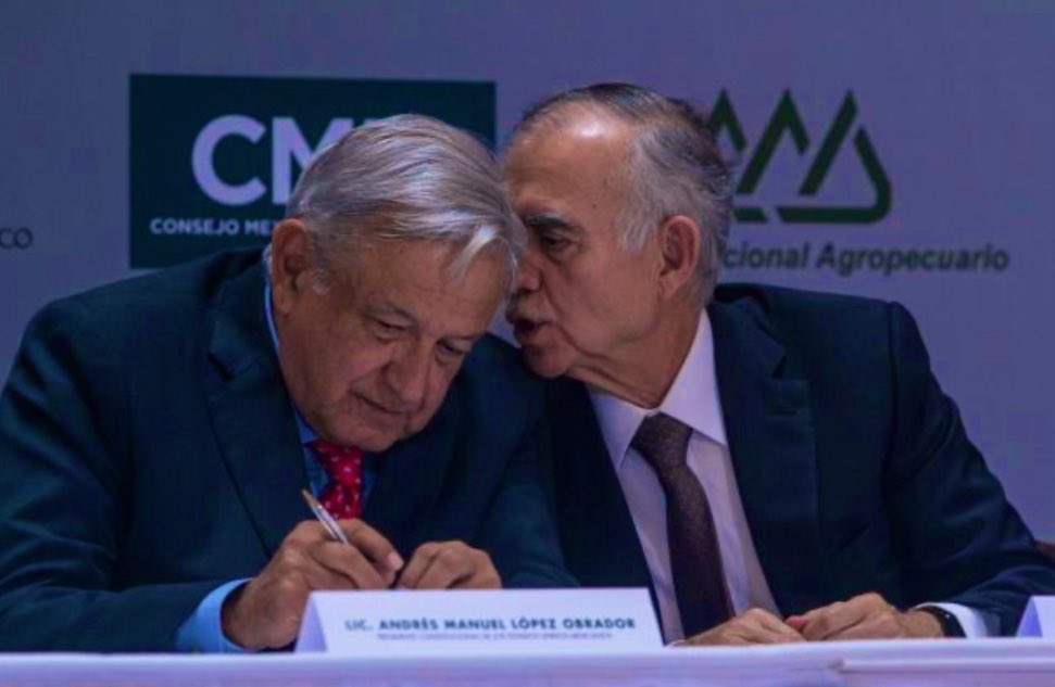 <a href="/LuisaAlcalde/">Luisa Alcalde</a> <a href="/RicardoBSalinas/">Don Ricardo Salinas Pliego</a> <a href="/Claudiashein/">Claudia Sheinbaum Pardo</a> No traten de confundir - o distraer- a los mexicanos; esto es lo importante…

#NarcoExPresidenteAMLO