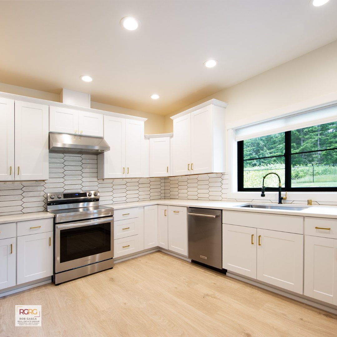 RobGasca_CRE's tweet photo. For Sale! ⚠️

🏠3 beds, 3.5 baths ∙ 2668 sq. ft.

474 Stirling Dr, Camano Island, WA 98282

$1,098,000

Welcome to Camaloch, a premier golf club community — truly a must-see property. 

#forsale #rgrgrealestate https://t.co/9iuODuLoPl