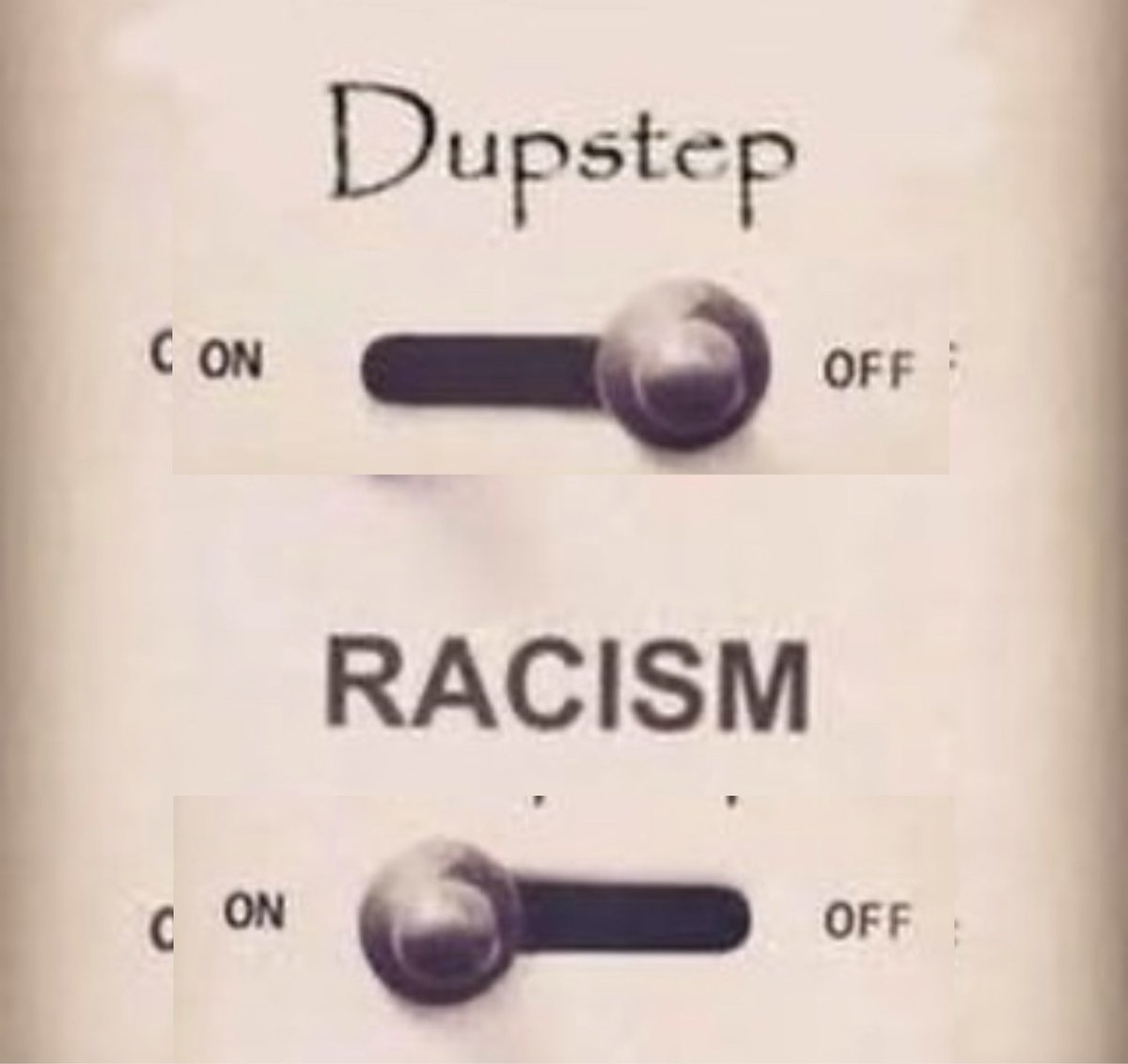 Cyrakek_'s tweet image. 