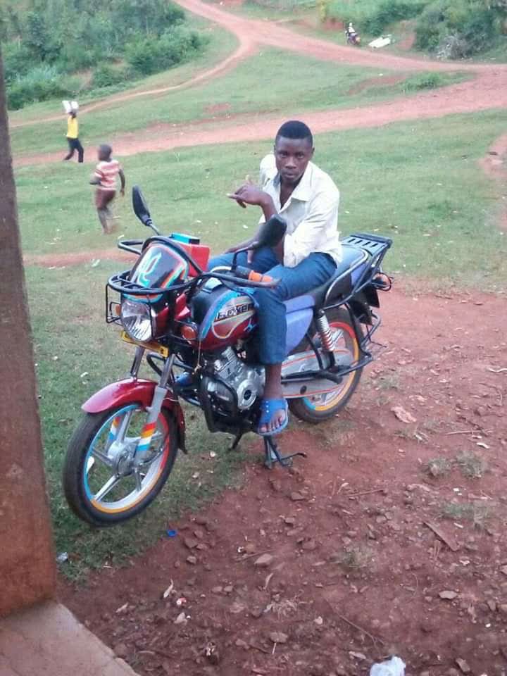 Cheka usosi block Umbwa wewe 😡😂😂