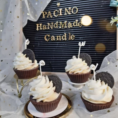 recosamm's tweet photo. Vanilla Cookie Cupcake - Php 75-85
https://t.co/CiuPCMuB7m https://t.co/Ok2Zl8Ii2q