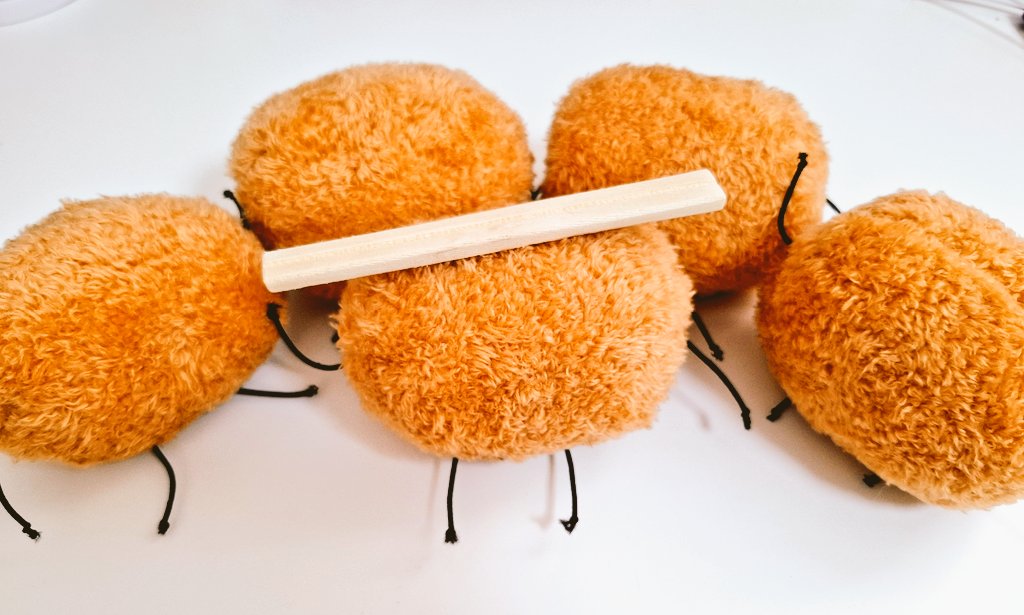 #mo4手芸部 
カツの大量発生