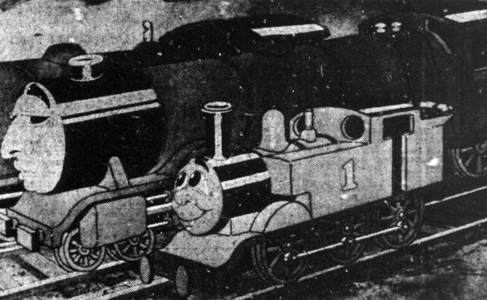 EmeraldTender's tweet image. Don’t know why but this design of Thomas is giving me Cuphead vibes.